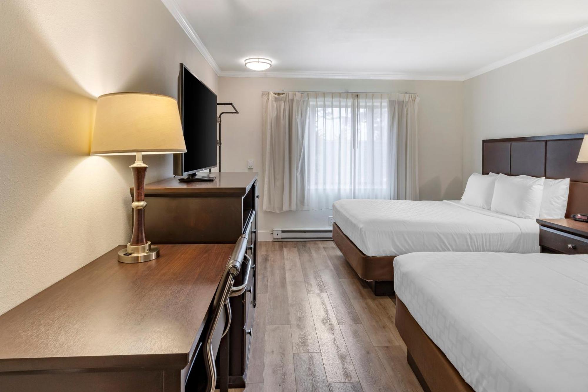 Best Western Carmel'S Town House Lodge Zewnętrze zdjęcie