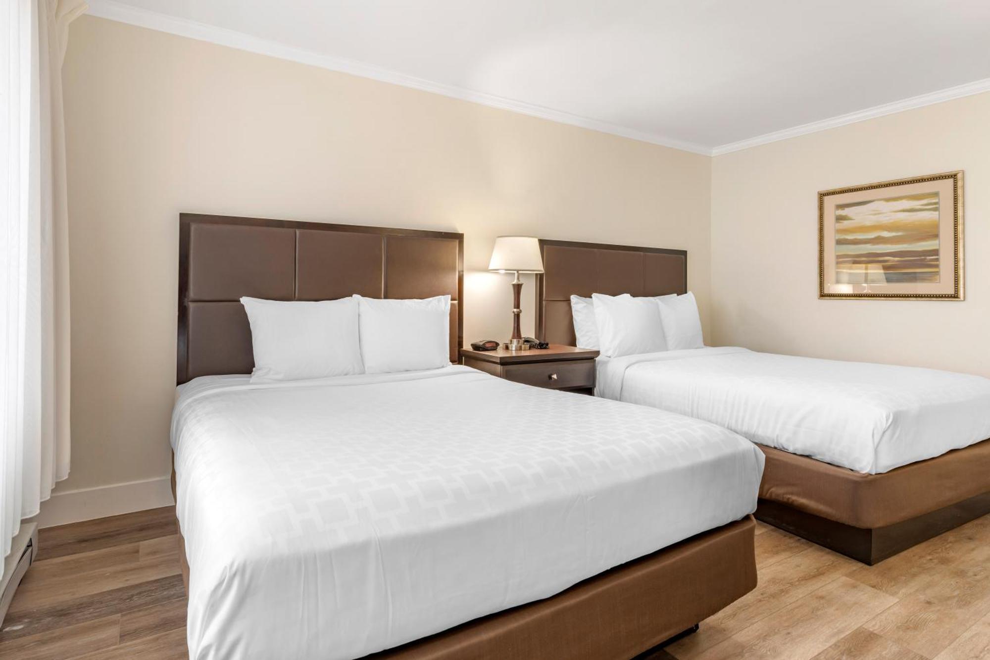 Best Western Carmel'S Town House Lodge Zewnętrze zdjęcie